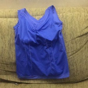 Women’s activewear tank top